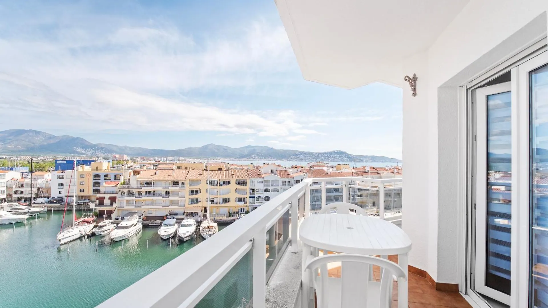 Appartamento Apartamento C Frente Al Canal Con Terraza Empuriabrava