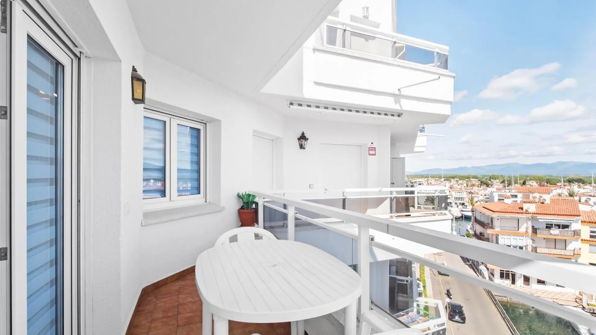 Apartamento C Frente Al Canal Con Terraza Empuriabrava Appartamento